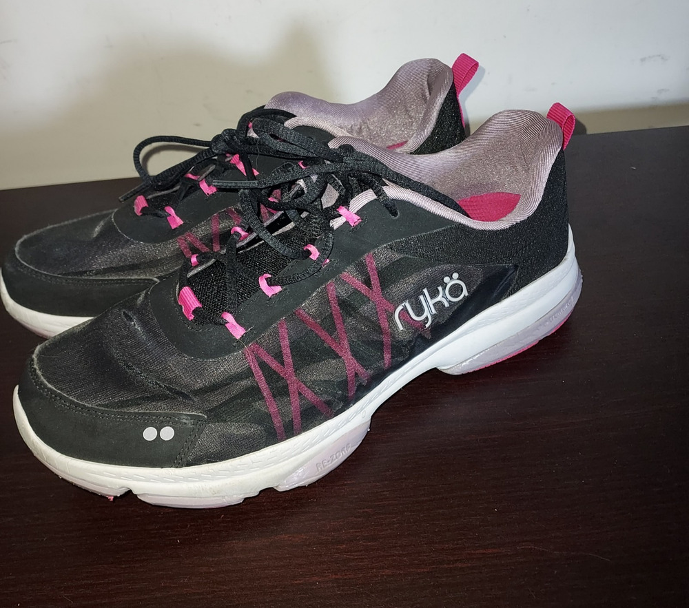 Ryka Women's Sneakers 8.5M Lace Up Mesh Cross Training Declare XT Shoes Black